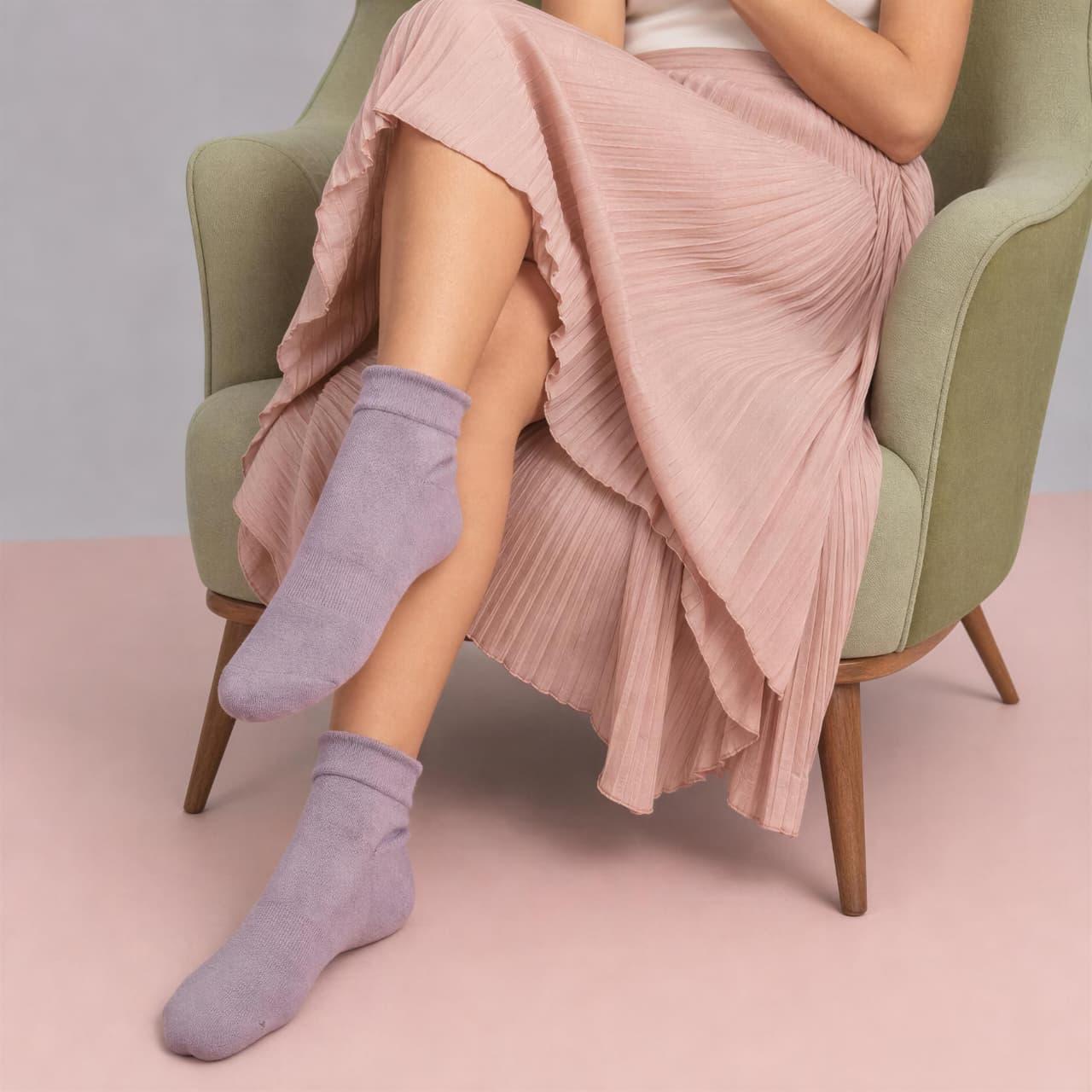Bamboo Ankle Socks – Pink